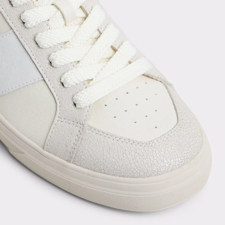 Low top sneaker - Cup sole - Image 5