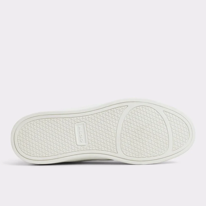 Low top sneaker - Cup sole - Image 7