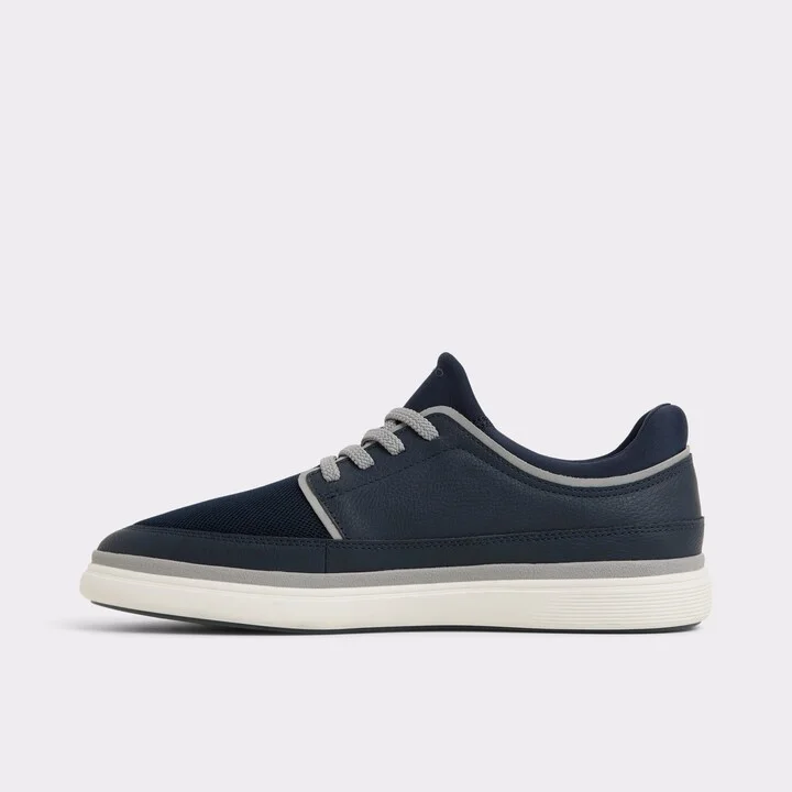 Low top sneaker - Cup sole - Image 3