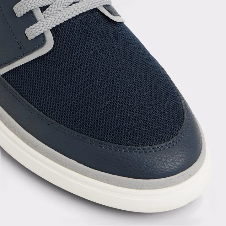 Low top sneaker - Cup sole - Image 5