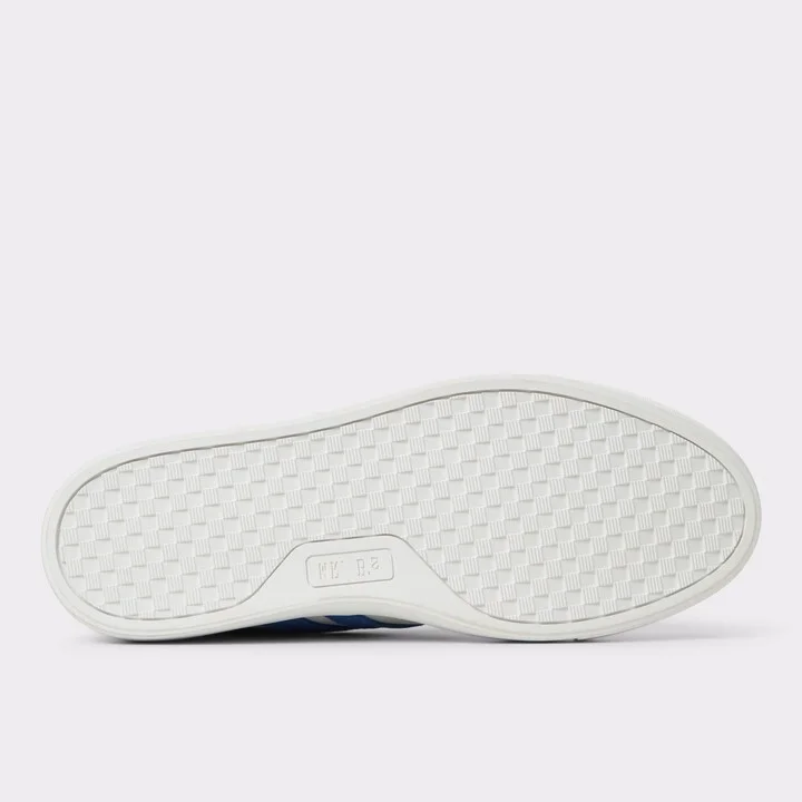 Low top sneaker - Cup sole - Image 8