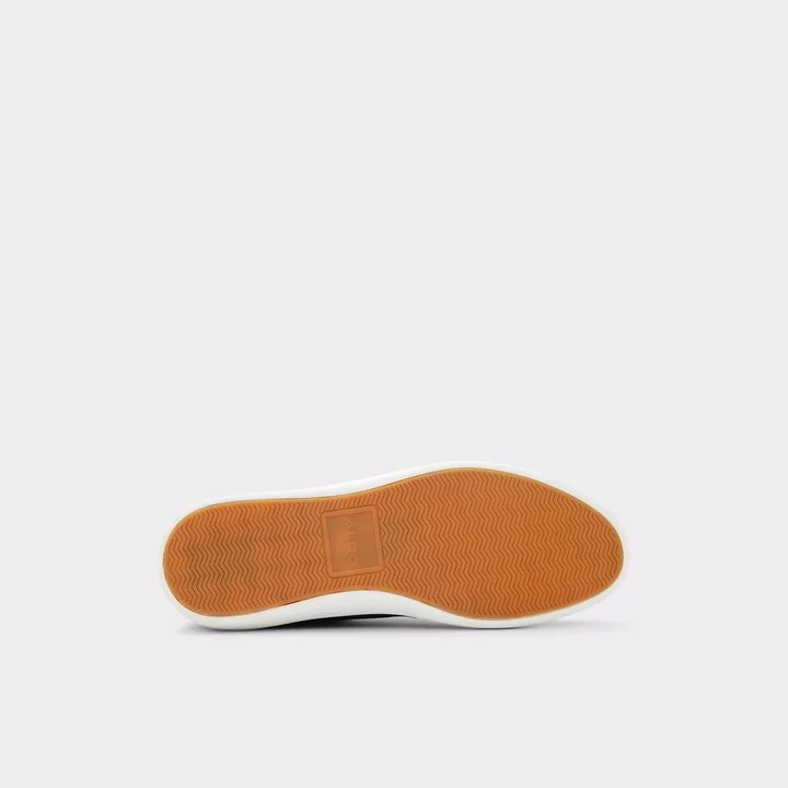 Low top sneaker - Cup sole - Image 7
