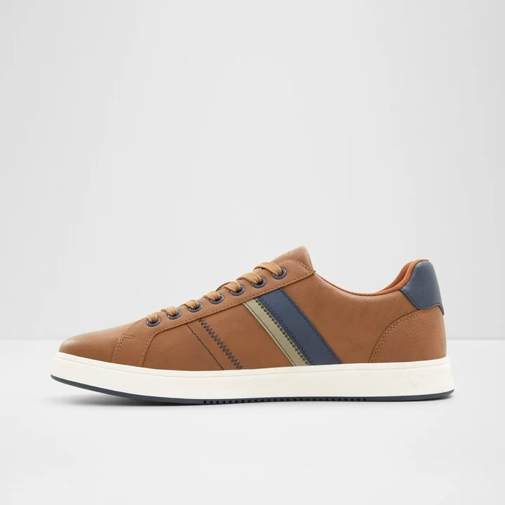 Low top sneaker - Cup sole - Image 3