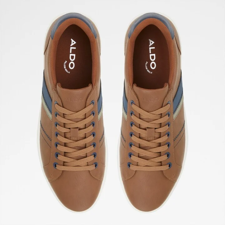 Low top sneaker - Cup sole - Image 6
