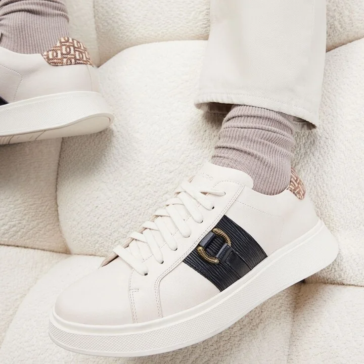 Low top sneaker - Cup sole - Image 9