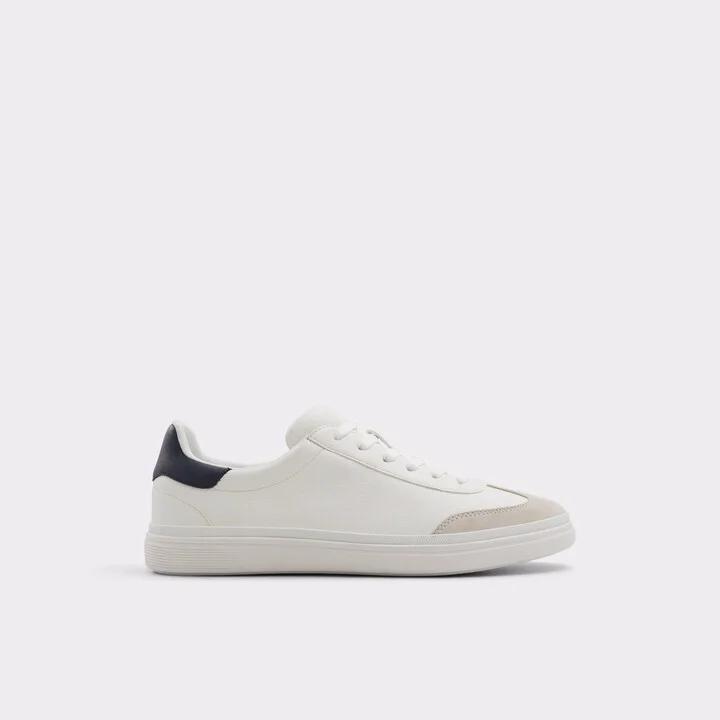Low top sneaker - Cup sole