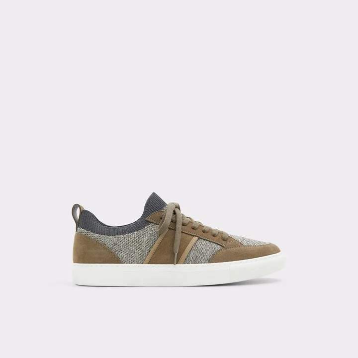 Low top sneaker - Cup sole