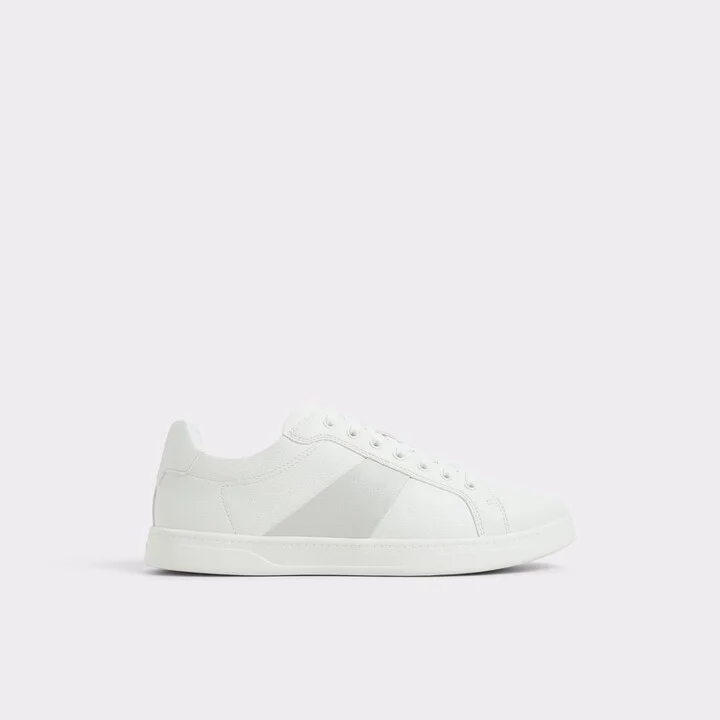 Low top sneaker - Cup sole