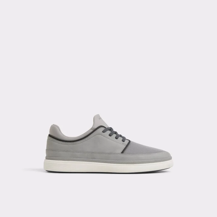 Low top sneaker - Cup sole