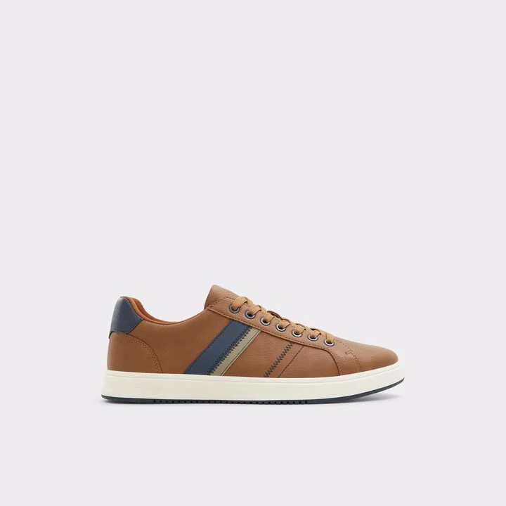 Low top sneaker - Cup sole