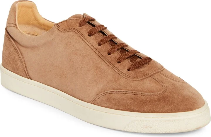 Low Top Sneaker