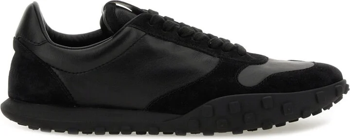 Low Top Sneaker