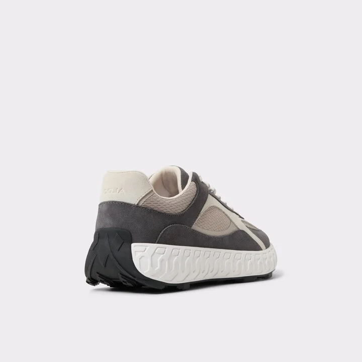Low top sneaker - Jogger sole - Image 2