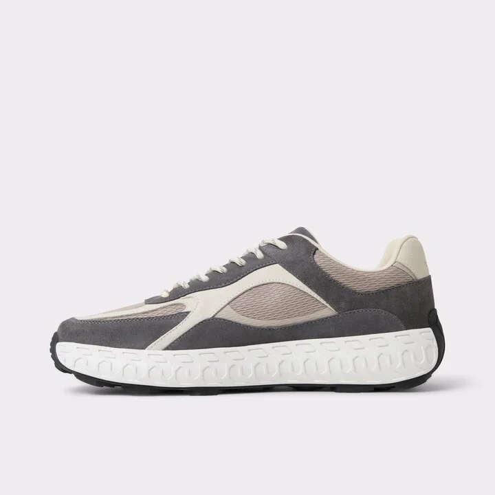 Low top sneaker - Jogger sole - Image 3