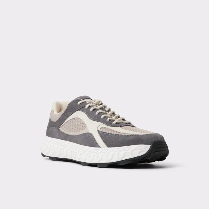 Low top sneaker - Jogger sole - Image 4