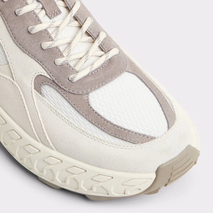 Low top sneaker - Jogger sole - Image 5