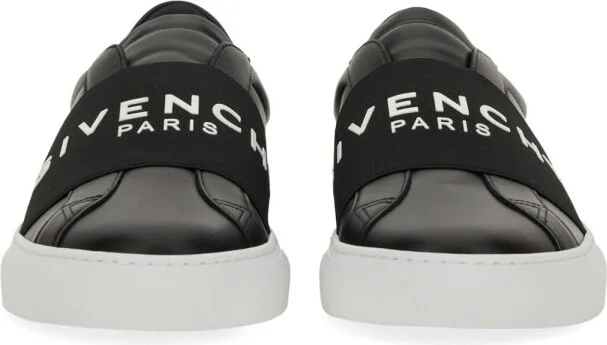 Low Top Sneaker With Logo - Image 4