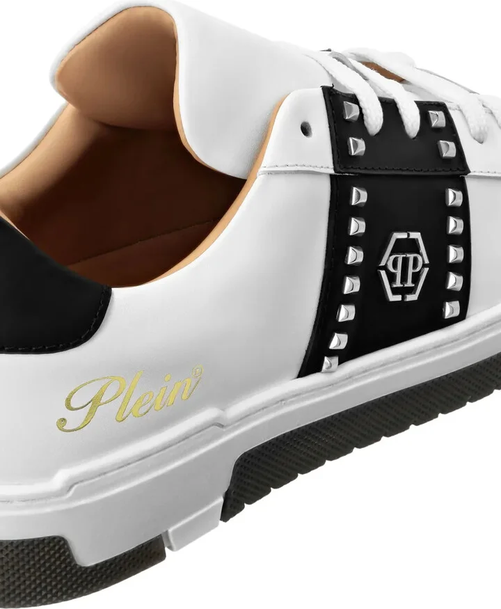 Low-Top Sneakers - Image 5