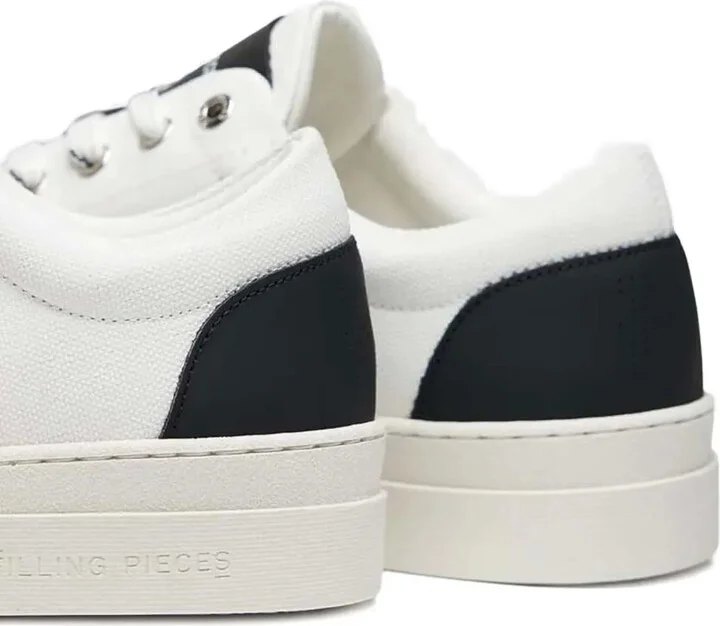 Low-Top Sneakers - Image 4