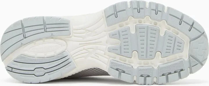 Low-Top Sneakers - Image 5