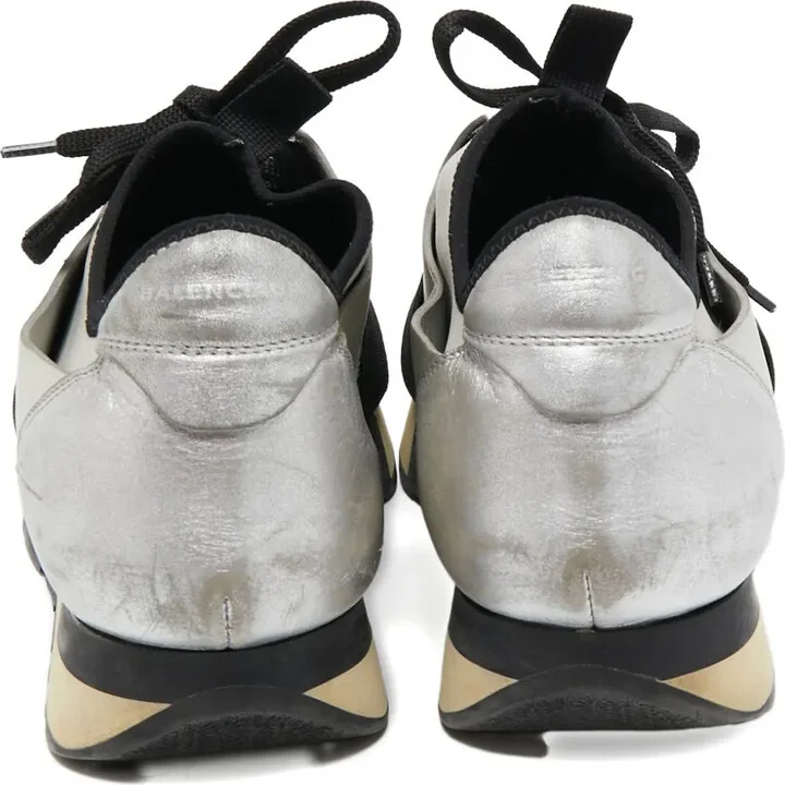 Low-Top Sneakers - Image 3