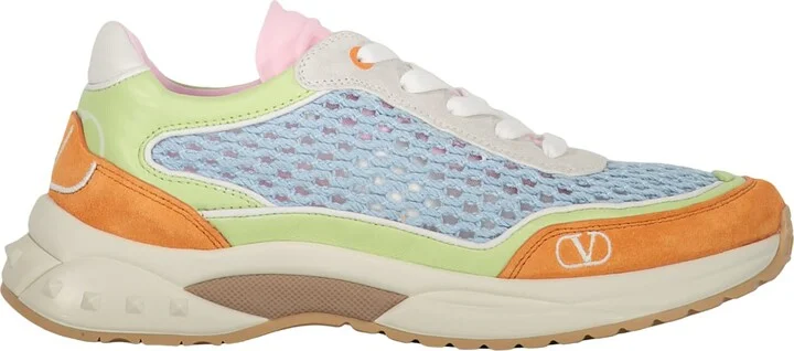Low-top Sneakers