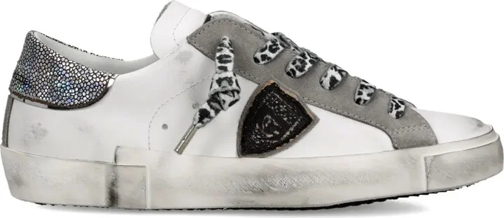 Low-Top Sneakers