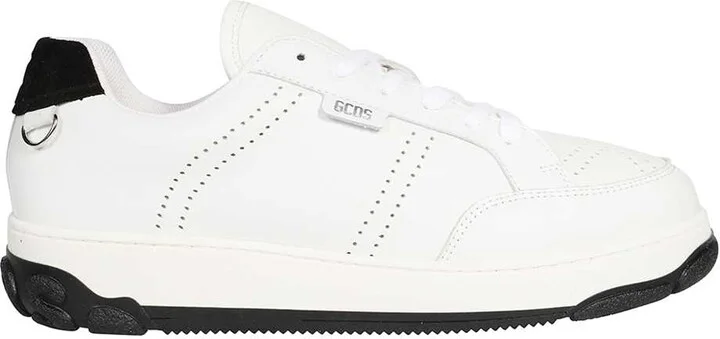 Low-top Sneakers