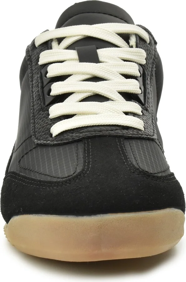 Low Top Sport Sneaker - Image 3