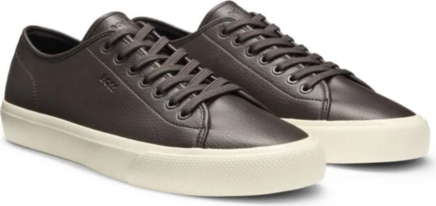 Low-top trainers in grained faux leather