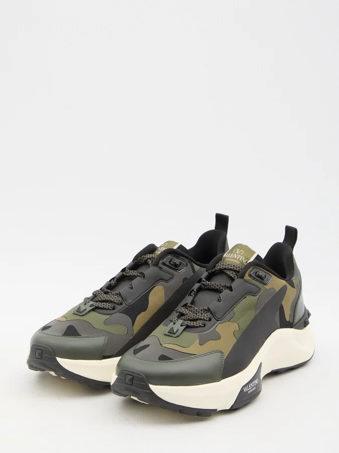 Low Top True Act Camouflage Sneakers - Image 2