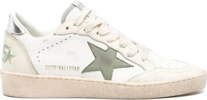 Low-Top White Trainers With Contrasting Star Detail
