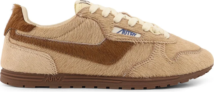 BEIGE PONY