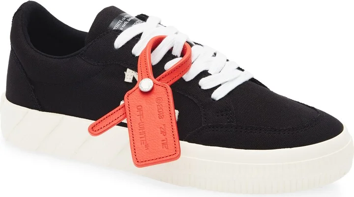 Low Vulcanized Canvas Sneaker
