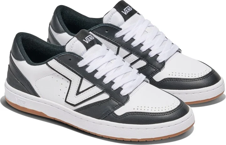 Lowland 2.0 Low Top Sneaker