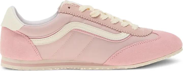 Lowpro sneakers