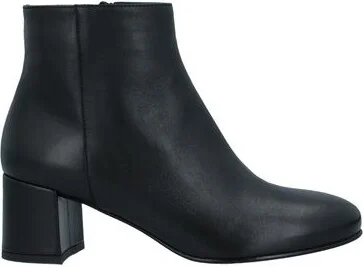 Luca Valentini Woman Ankle boots