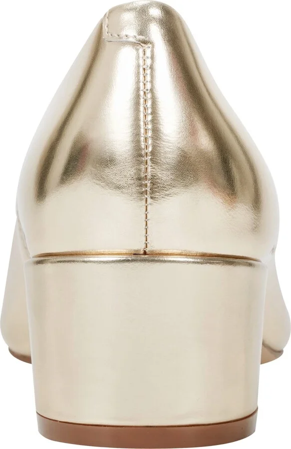 Luccie Pointed Toe Pump - Image 7