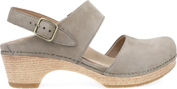 Lucia Slingback Platform Pump - Image 10