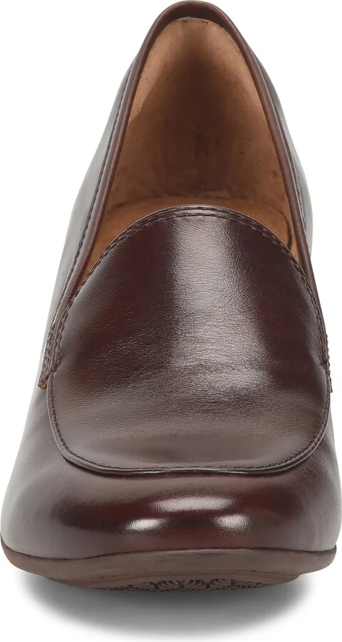 Lucinda Water Resistant Loafer Pump - Image 9
