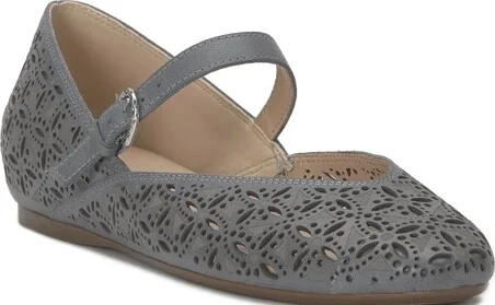 Lucky Brand Cyrena Mary Jane Flat in Light Grey