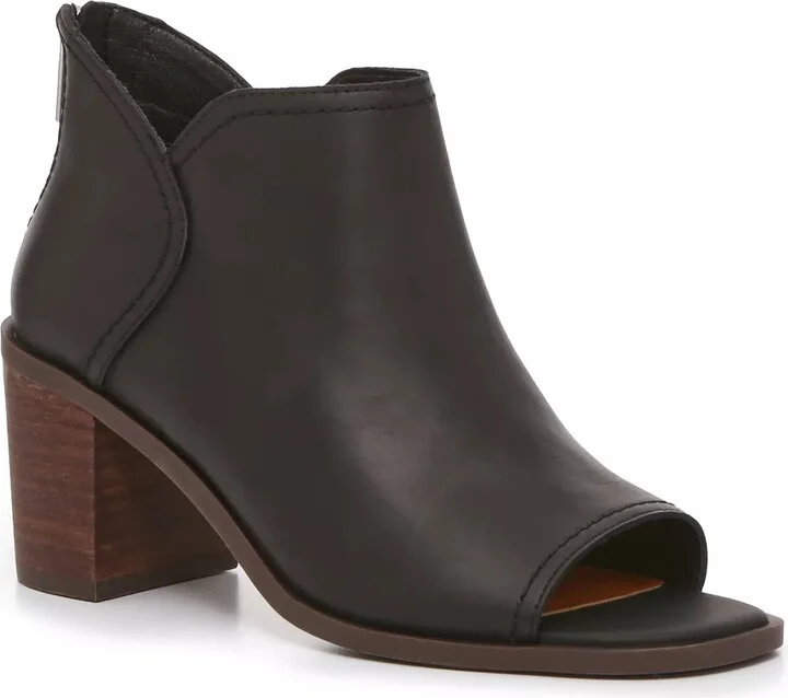 Lucky Brand Theria Bootie