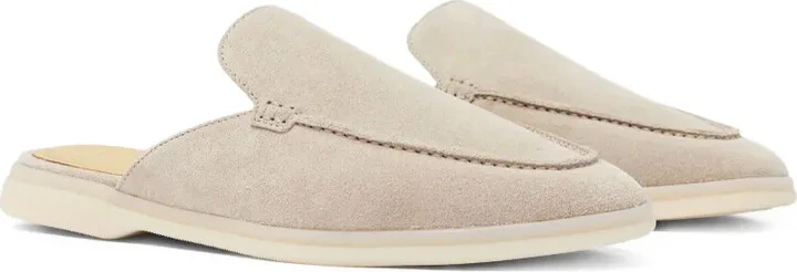 Lucrezio mules - Image 2