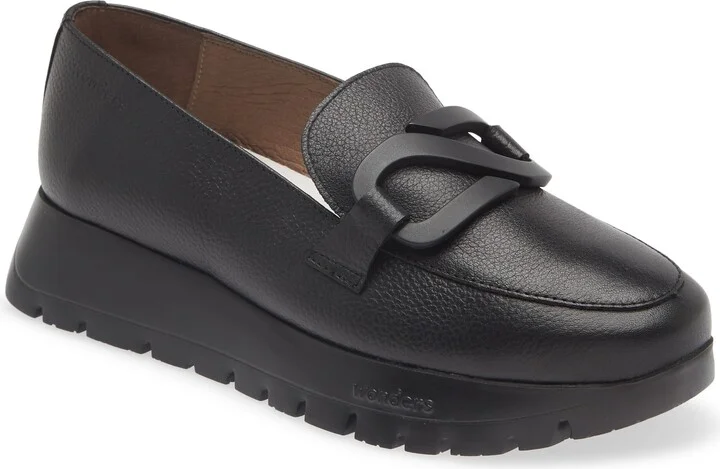 Lug Loafer