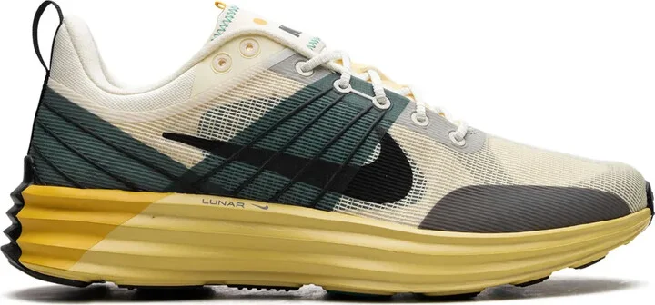 Lunar Roam "Beige" sneakers