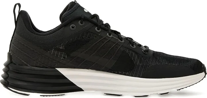 Lunar Roam lace-up sneakers