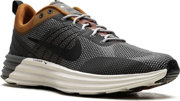 Lunar Roam SE "Desert Bronze" sneakers - Image 2
