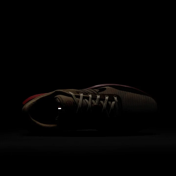 Lunar Roam Sneaker - Image 10