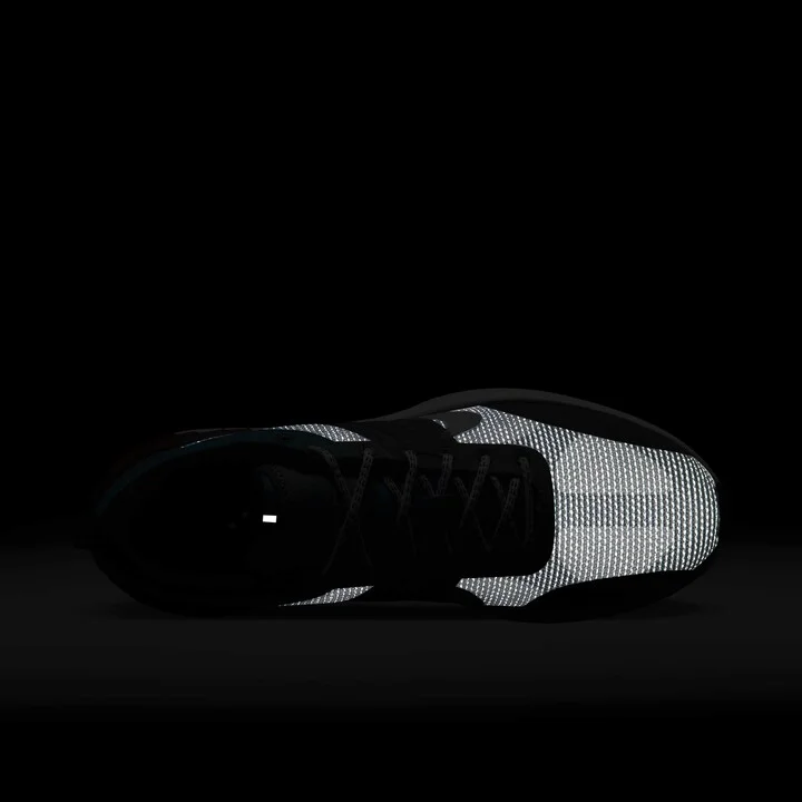 Lunar Roam Sneaker - Image 7