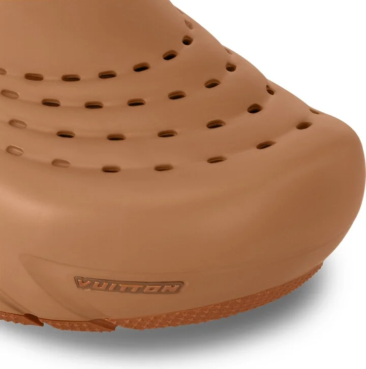 LV Shark Clog - Image 6